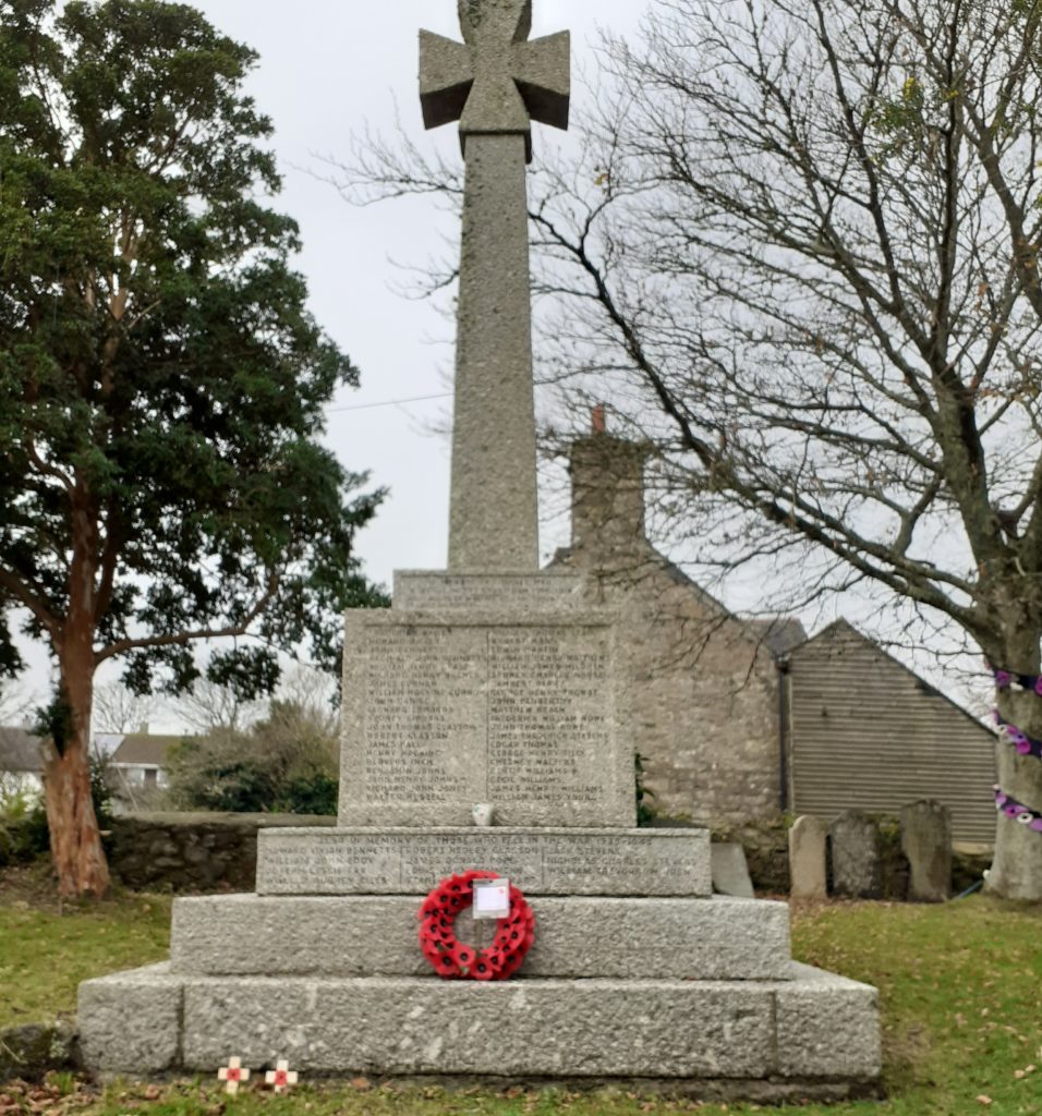 Wreath on war memorial 2020 Ludgvan